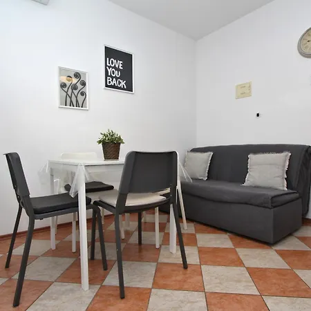 Apartment Rajci *